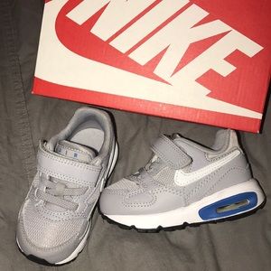 NIKE - Toddler Size 5 - Nike Air Max